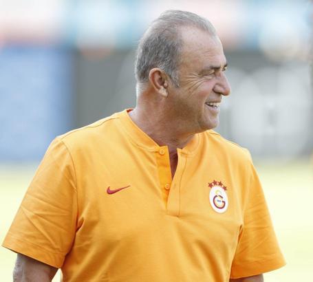 Fatih Terim: İyi ki Galatasaraylı olmuşum