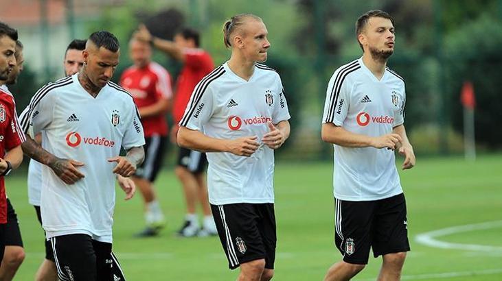 Domagoj Vida göz dolduruyor