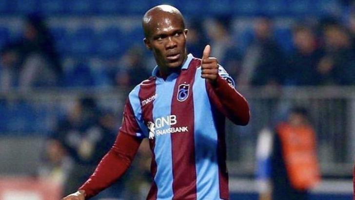 Trabzonspor'da Nwakaeme'nin sözleşmesi uzatıldı