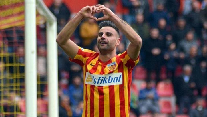 Kayserispor Başkanı Erol Bedir açıkladı: Deniz Türüç için görüşüyoruz