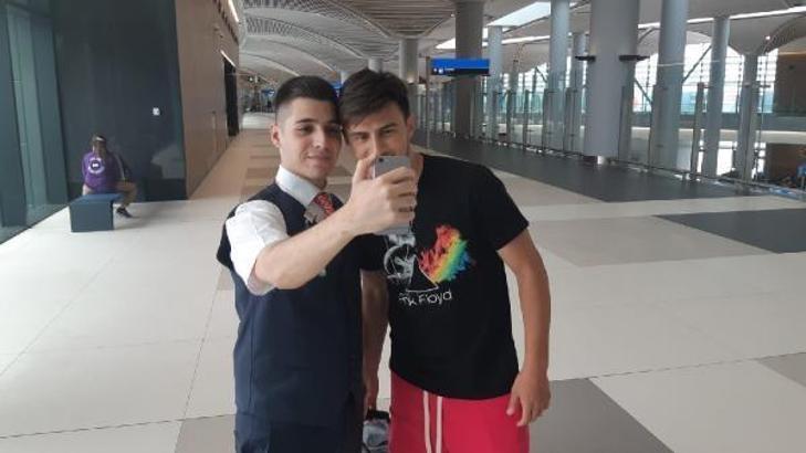 Napoli ile adı geçen Eljif Elmas, İstanbul'a geldi
