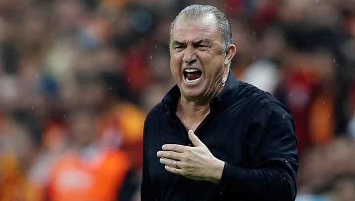 Fatih Terim: Forma için savaş çıkmalı!