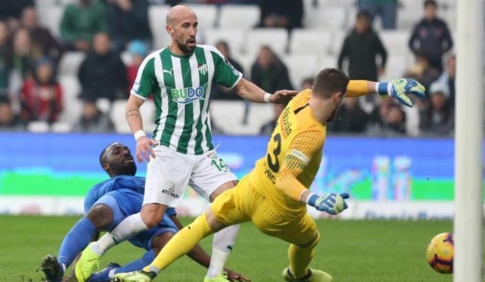 Bursaspor'da Shehu ve Lato'yla yollar ayrılacak