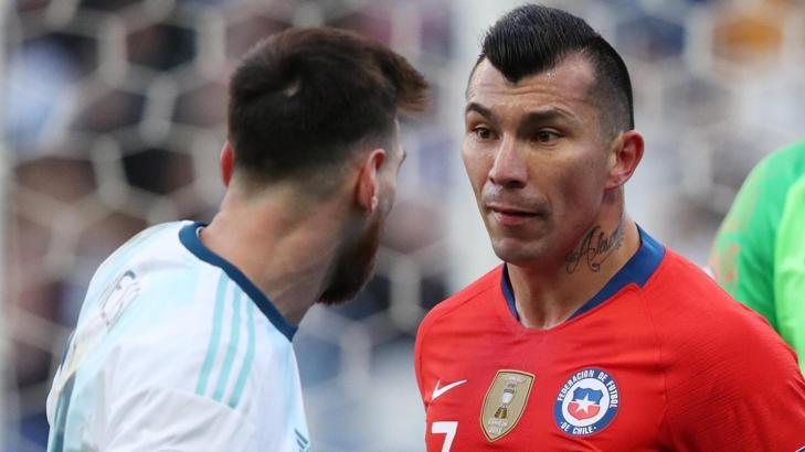 Gary Medel'in eşi ve kızına sosyal medyadan ahlaksız saldırı!