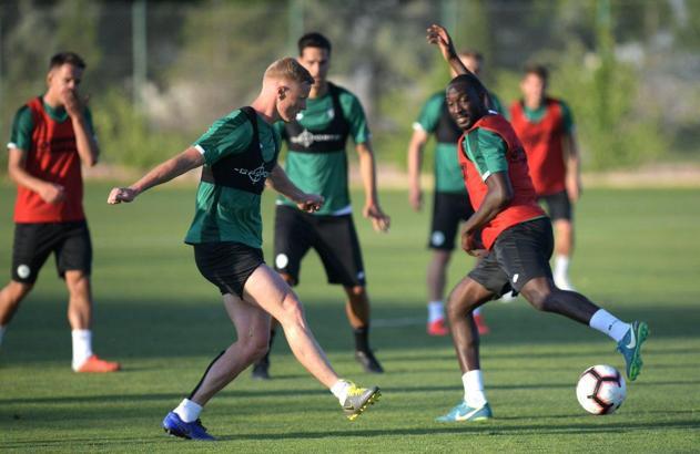 Konyaspor'da yeni sezon hazırlıkları sürüyor