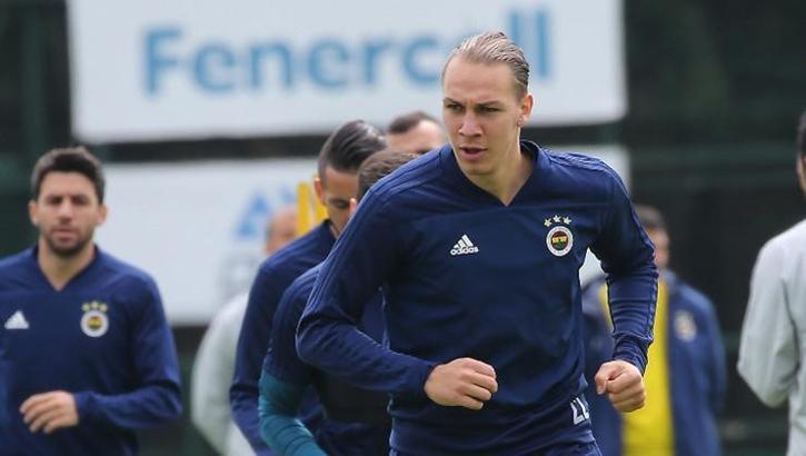 Genk Frey'i gözüne kestirdi!