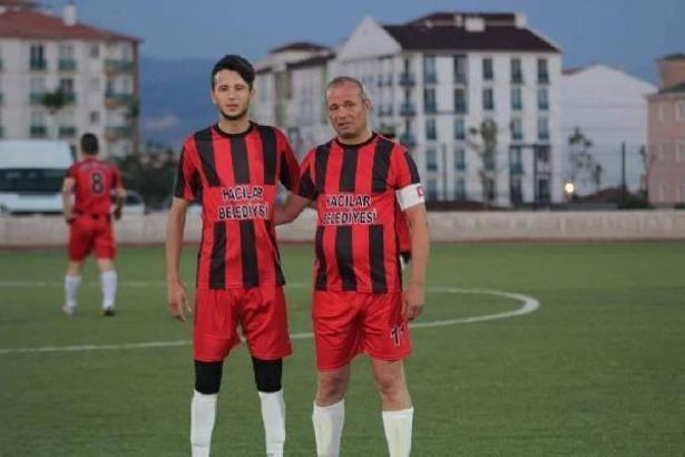 Baba oğul, aynı takımda oynuyor