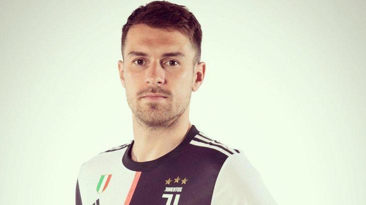 Aaron Ramsey, Juventus formasını giydi!