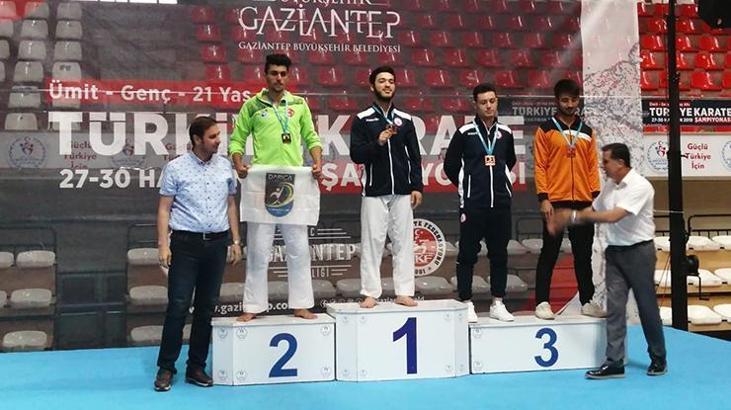 Darıca'lı karateciler 6 madalya ile döndü