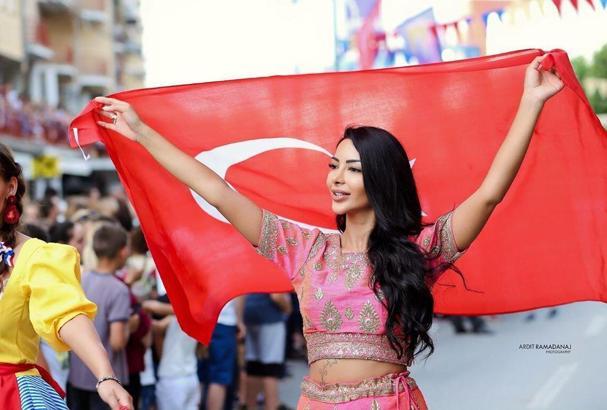 Kosova'da Gizem rakip tanımadı