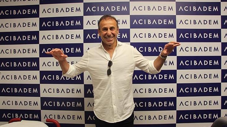 Kara Kartal sahaya iniyor