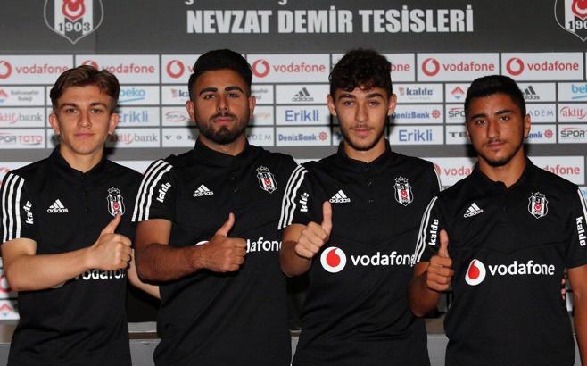 Beşiktaş 4 genç futbolcuyla sözleşme uzattı