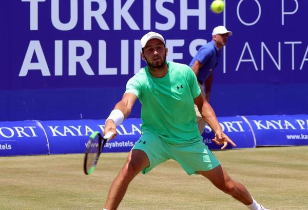 Adrian Mannarino'dan etkileyici geri dönüş