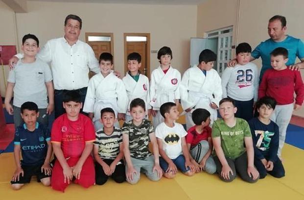 Kumluca'da Yaz Spor Okulları başladı