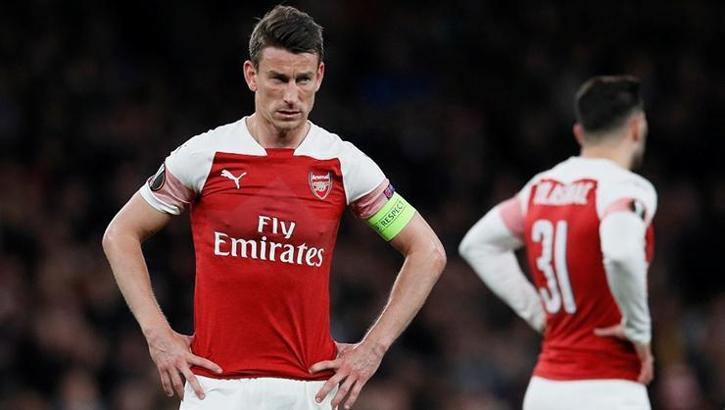 Fenerbahçe Arsenal'in kapısını çaldı! Koscielny bombası!