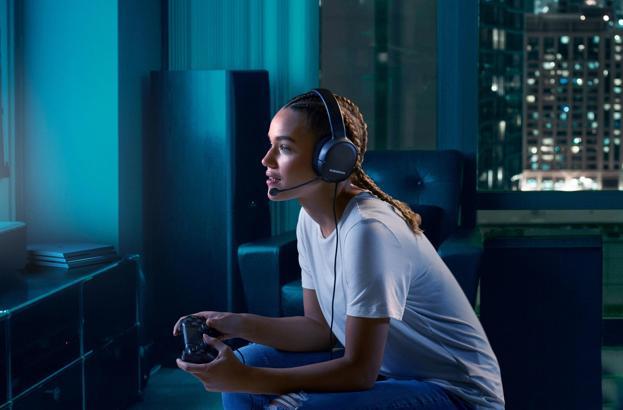 SteelSeries ödüllü ses kalitesini serinin devamı Arctis 1'e getiriyor