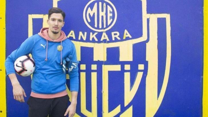 Fenerbahçe Altay Bayındır ve Ankaragücü ile anlaştı