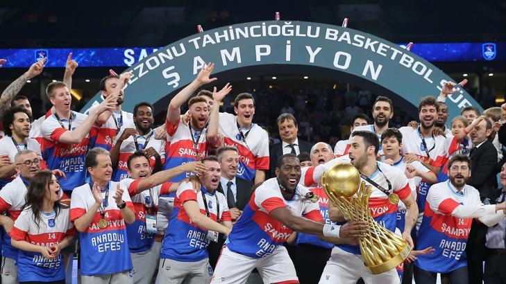 Anadolu Efes, sezona damga vurdu