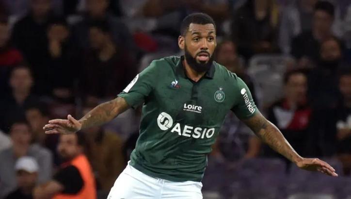 Fenerbahçe Yann M'Vila ile anlaştı ama...
