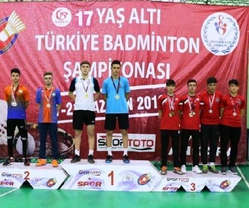 Ankara'da düzenlenen Türkiye Badminton Şampiyonası tamamlandı