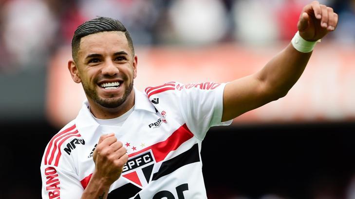 Bruno Peres, Beşiktaş'tan teklif bekliyor!