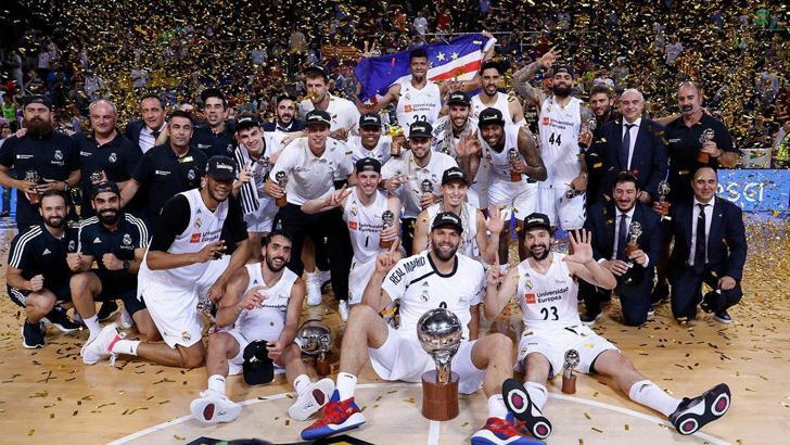 İspanya Ligi'nde zafer Barcelona'yı 3-1 ile geçen Real Madrid'in