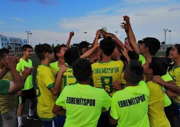 1966 Edremitspor U-13 Takımı, Balıkesir il şampiyonu oldu