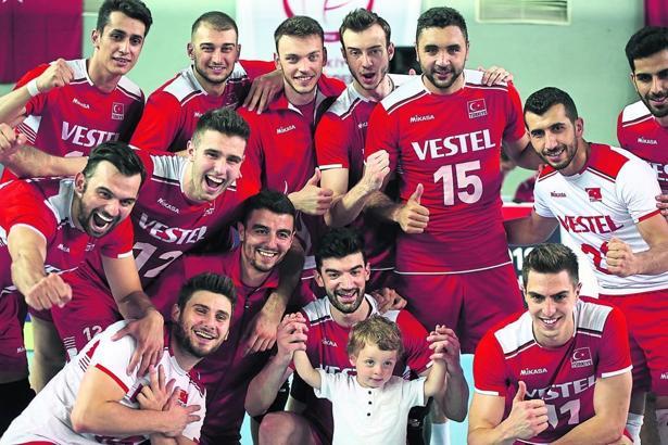 Filenin Efeler'i Letonya karşısında