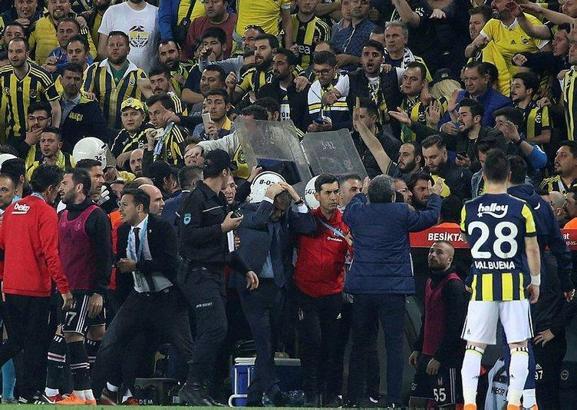 Olaylı Fenerbahçe-Beşiktaş derbisi soruşturmasında flaş gelişme
