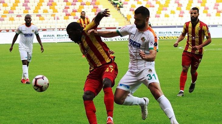 Evkur Yeni Malatyaspor, Kamara için teklifini sundu