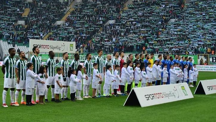 Bursaspor'dan serbest düşüş