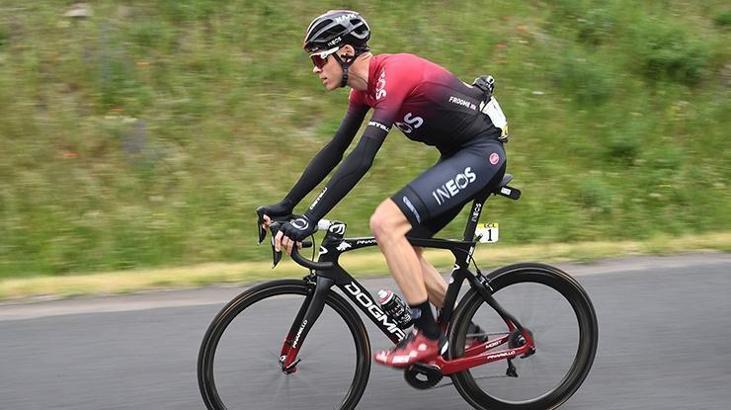 Chris Froome, ameliyat oldu