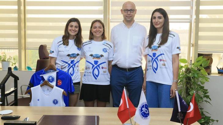 Aydın BŞB'de imza şov
