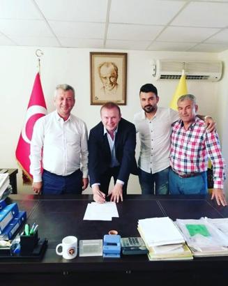 Menemen Belediyespor'da Abdullah Ercan bıraktı