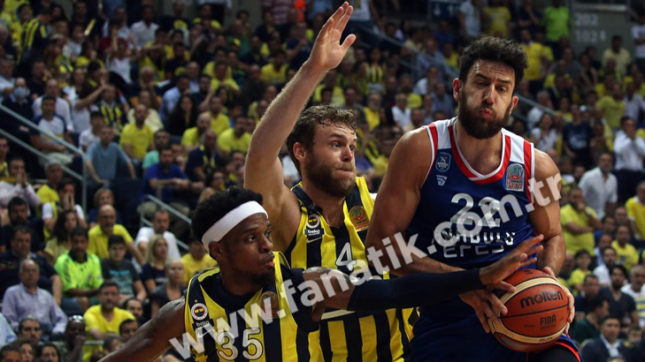 Fenerbahçe Beko - Anadolu Efes maç sonucu: 57-74