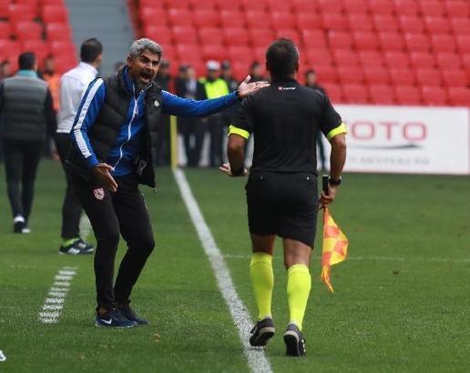 Samsunspor, İsmet Taşdemir ile yollarını ayırdı