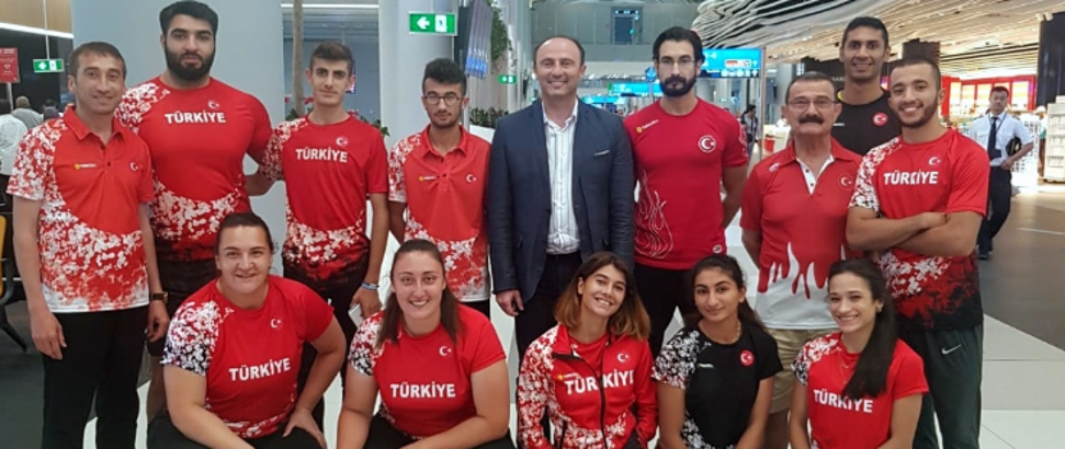 Milli atletler Bosna Hersek'e gitti