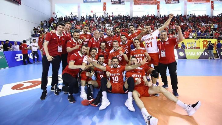 A Milli Erkek Voleybol Takımı 5'te 5 peşinde