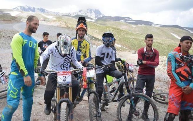 Downhill Türkiye Şampiyonası, Erciyes'te yapıldı