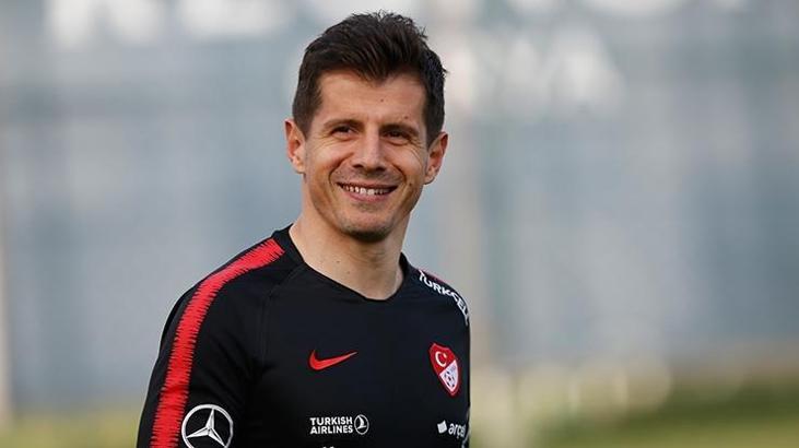 Emre Belözoğlu'nun kafası karışık