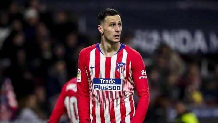 Mitrovic olmadı rota Nikola Kalinic