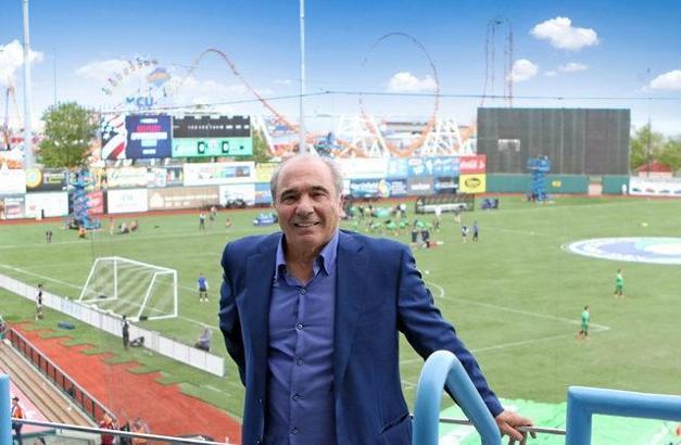 Fiorentina'nın yeni sahibi Commisso