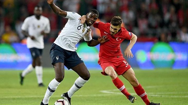 Paul Pogba gemileri yaktı