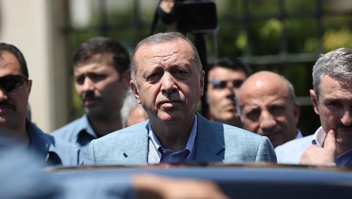 Cumhurbaşkanı Erdoğan, TFF Başkanı Nihat Özdemir'i aradı!