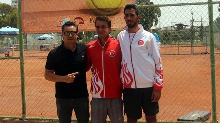Emir Şendoğan 18 Yaş Tenis Milli Takımında