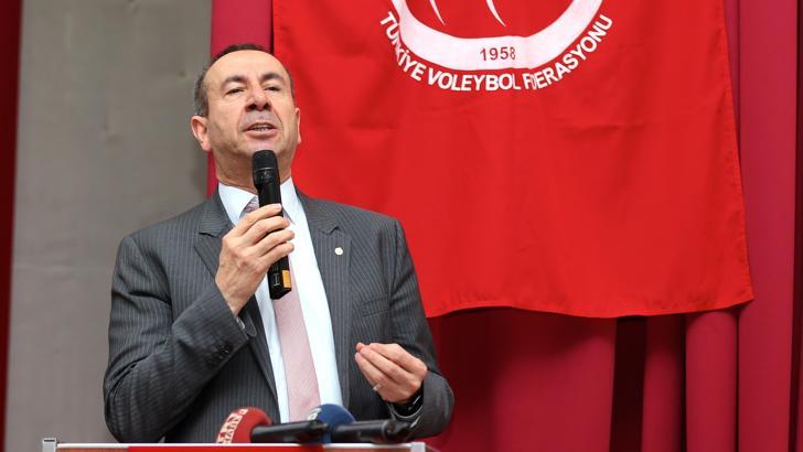 Lise öğrencileri de artık voleybol hakemi olabilecek
