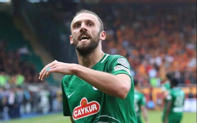 Çaykur Rizespor'dan iki futbolcuya milli davet