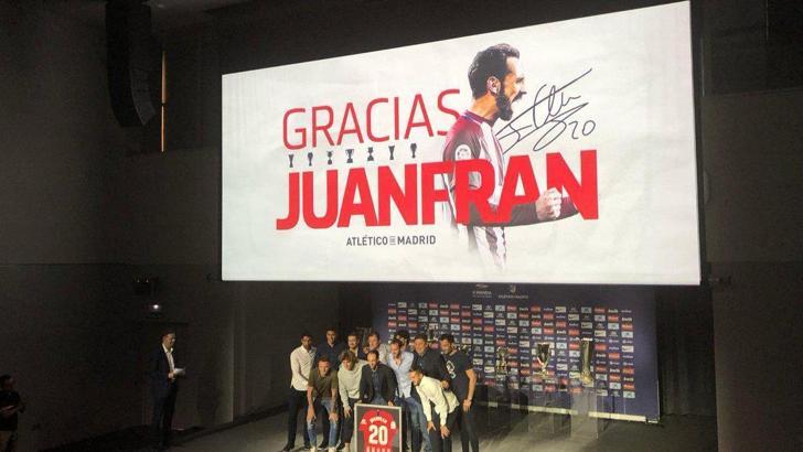 Juanfran, Atletico Madrid'den ayrıldı!