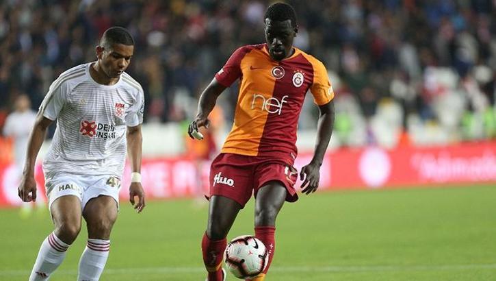 Galatasaray Ndiaye ile yollarını ayırdı