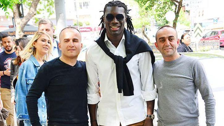 Gomis yürümekte güçlük çekti